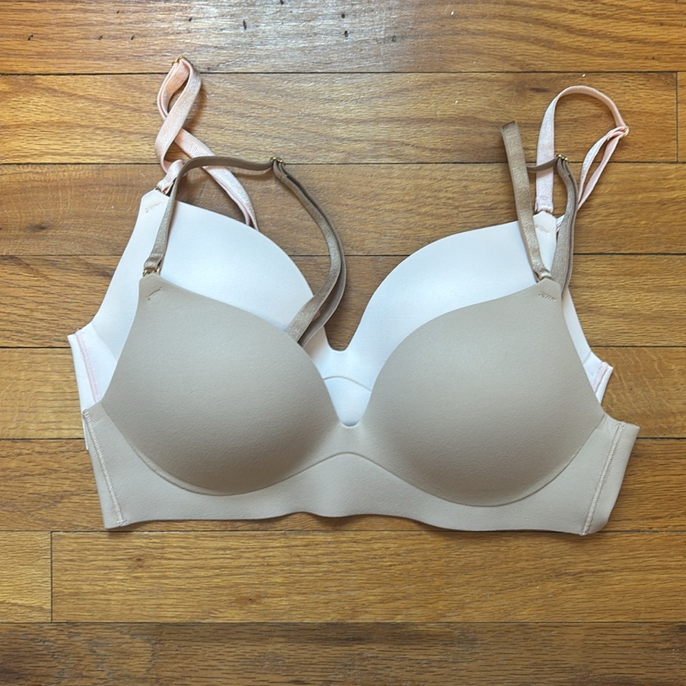 2 NWOT Victoria’s Secret Dream Angels Bras